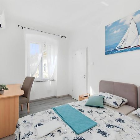 Apartamento Little Flower City Studio 5 - Rijeka Rent Exterior foto